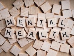 Dampak Obat terhadap Kesehatan Mental: Pentingnya Pemahaman dan Konsultasi Medis untuk Penggunaan yang Tepat