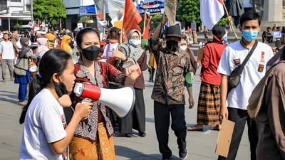 Reformasi di Indonesia: Sebuah Awal Baru yang Terus Diuji