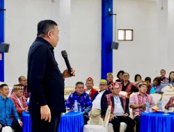 Kongres Literasi Dayak, Cornelis Ajak Masyarakat Perkuat Data dan Perjuangkan Hak Adat Secara Konstitusional