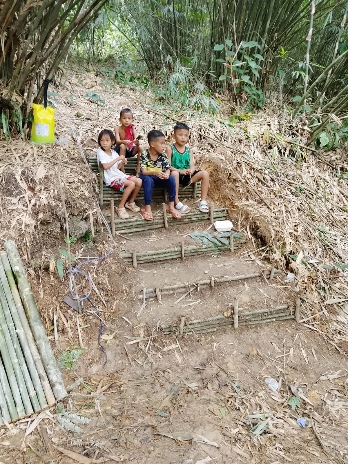 Tangga di Taman Bambu Runcing Bawaslu Bengkayang